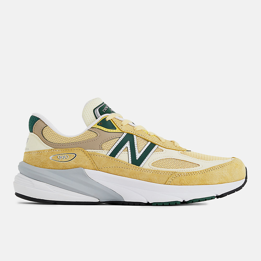 New Balance Made in USA 990v6 Shoes Sulphur with Green